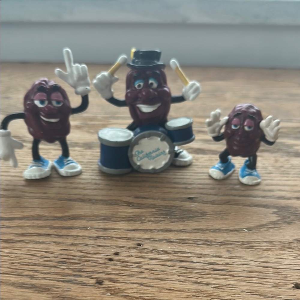 Vintage California Raisins Collectibles (one rare)